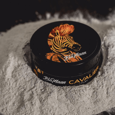 Cách sử dụng Sáp vuốt tóc Blumaan Cavalier Clay