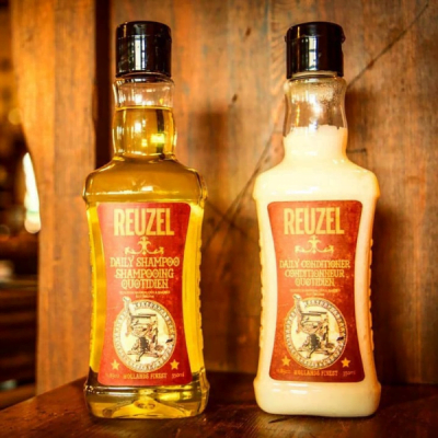 Reuzel Daily Shampoo 4 - Wax for men Reuzel Daily Shampoo 4 - Wax for men