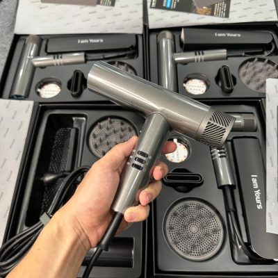 May say Yours 3 - Wax for men May say Yours 3 - Wax for men