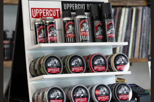 Sáp vuốt tóc nam Uppercut Deluxe