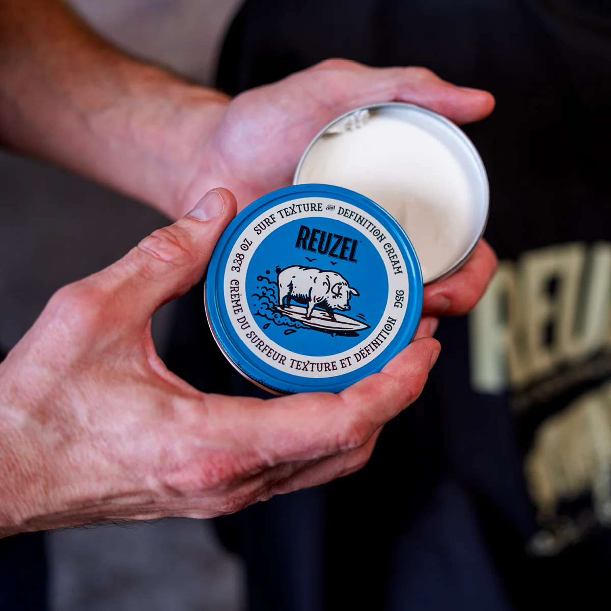 Review Reuzel Surf Cream Pomade 2025 Su But Pha Trong Dong Tao Texture Nhe 2 - Wax for men Review Reuzel Surf Cream Pomade 2025 Su But Pha Trong Dong Tao Texture Nhe 2 - Wax for men
